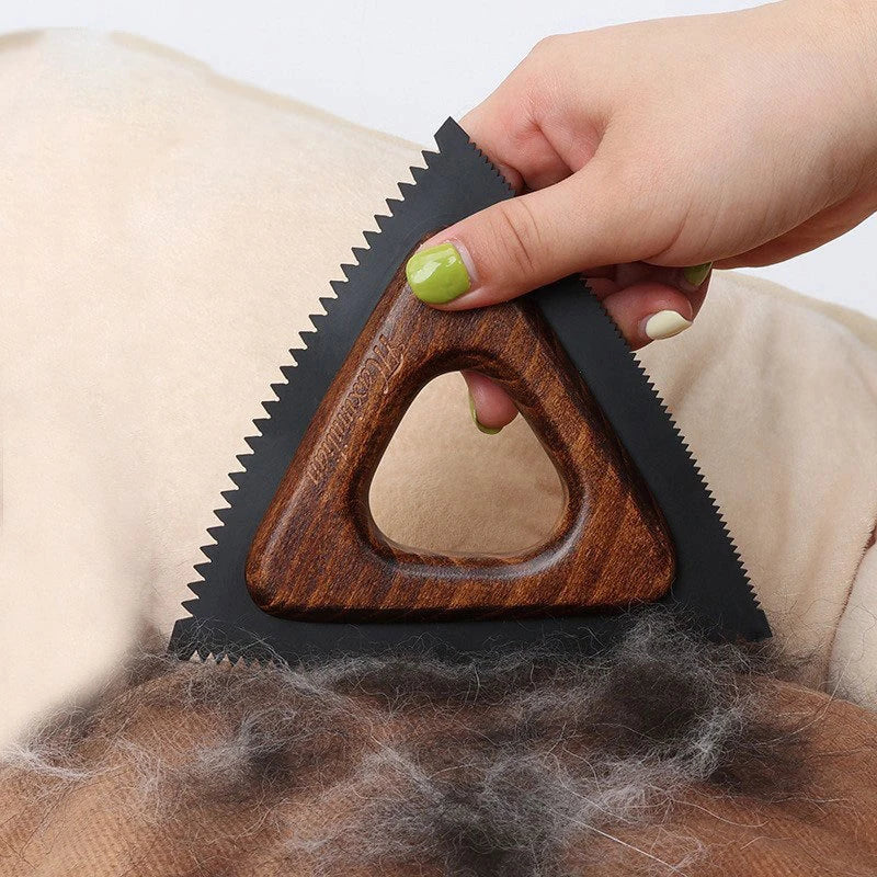 Wuffi-Bürste für ein haarfreies Hundebett